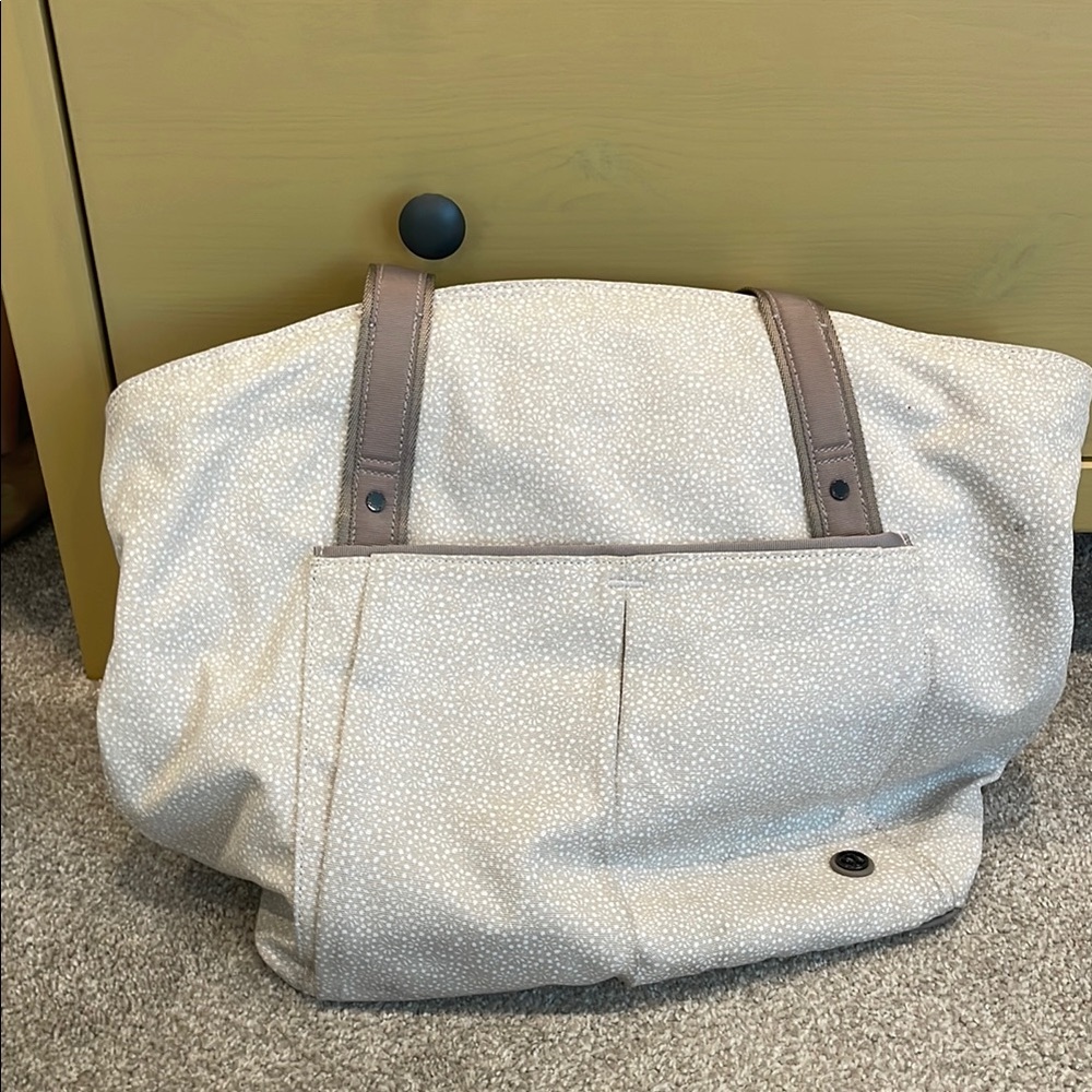 Lululemon gym bag